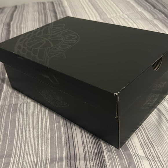 Jordan 1 Mid SE Flight Club Size 11 (Used) - Picture 9 of 14